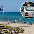 Dete (3) u suzama došlo do Srbina na plaži! Drama u Grčkoj, lutali plažom, stigla i policija - Evo šta se desilo