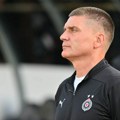 Blagojević ima ogroman problem na kraju sezone: Precrtao dvojicu igrača Partizana, baš mu oni fale