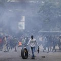 Predsednik Kenije u jeku antivladinih protesta pozvao policiju da puca u noge demonstrantima