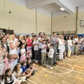 Đaci prvaci u Nišu dočekali 1. septembar – radost, trema i podrška grada