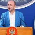 Crna gora da se preimenuje u duboko grlo: Knežević u svom stilu prokomentarisao ponovno ćutanje države na ustaški pir navijača…