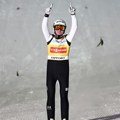 Domen Prevc pobedio i na drugom takmičenju u ski skokovima u Saporou