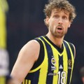 Očajne vesti za Zvezdu iz Istanbula: Fenerbahče izgubio od direktnog konkurenta crveno-belih