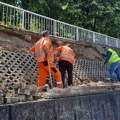 Sanira se oštećena kosina ispod parka „Devet Jugovića“