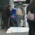 (VIDEO) Naprednjaci se povlače sa Trga Slavija nakon što ih je navodno Vučić pozvao da to učine