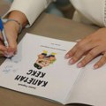 Održana promocija knjige "Kapetan Keks": Poznate glumice i muzičar pružili podršku