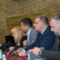 Stanković u Zrenjaninu sa direktorima osnovnih i srednjih škola