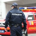 Izbegnuta tragedija u Sremčici Vatrogasci i policija spasili bebu iz zaključanog automobila, oglasila se majka