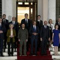 Rukovanje koje može da promeni sve: Da li razgovor Vučić - Zelenski može da ublaži pritisak na Srbiju i preporuči je kao…
