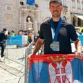Saša Petrović baš neumoran: Paraćinac istrčao polumaraton u Dubrovniku (foto)