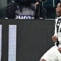 Juventus u derbiju pobedio Milan (video)