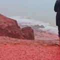 "Krvave kiše" napravile spektakularan prizor na poznatoj plaži, turisti oduševljeni: "To je božja lepota"
