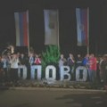 (VIDEO) Građani Opova uputili poruku podrške studentkinji Sari iz Novog Pazara, koju je u Zaječaru udario funkcioner njihove…