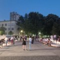 Građani i studenti sa protesta osuđuju napad na novinarku Emiliju Mladenović sinoć