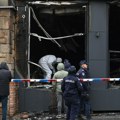 (Video) Ovako je goreo poznati beogradski restoran: Vatra gutala sve pred sobom, plamen dostizao više metara u visinu!