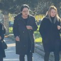 Verica Šerifović pred kraj opela napustila groblje sa ženom koja je Rajku rodila sina: Svi su ostali u čudu