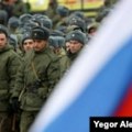Putinov dekret prisiljava strance koji traže ruski boravak da potpišu ugovore s vojskom