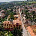 Nema više jeftinog kvadrata, tržište puca od cena: U Sremskim Karlovcima traži se i 600.000 evra za kuću, Beograđani i…