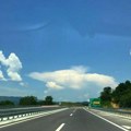 AMSS: Povoljni uslovi za vožnju, saobraćaj umerenog intenziteta