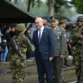Ministar Vučević prisustvovao polaganju zakletve vojnika generacije jun 2023: Srbija ne želi ratove, želi mir i naša uloga…
