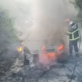 Požar u sasovićima: Vatrogasci sprečili da se vatra proširi