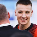 Najmlađi debitant u istoriji Serije A produžio ugovor sa Milanom