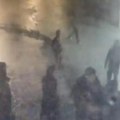 Pijani studenti blokaderi napadaju dečaka! Snimak dokazuje da su započeli tuču na ulici u Novom Sadu, a potom lagali (video)