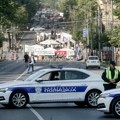 Ispred Vlade Srbije nastavljen protest neformalne grupe zaposlenih na univerzitetu
