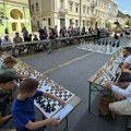 Praznik šaha u našem gradu: velemajstor Inđić igrao simultanku na 64 table
