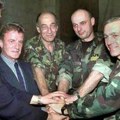 Po zlu znani Vesli Klark zakukao : Sad moraju da nateraju Putina da prizna poraz uz obavezne nemilosrdne udare Kijeva duboko u…