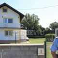 (Video, foto): "Prišao je i overio u glavu" Komšije u šoku prepričavaju detalje dvostrukog ubistva i tragedije koju Šamac ne…