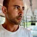 Uroš Ćertić izbačen iz stana komšije zvale policiju: Kaskader pravio probleme na Dorćolu, bacao đubre na kola?