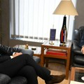 Brnabić: Zadovljstvo razgovarati sa Žiofreom, poznaje Srbiju i njen evropski put (foto)