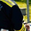 Šokantni rezultati akcije „Fokus na putu“: Hiljade vozača i pešaka kažnjeno zbog korišćenja telefona
