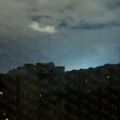 Rusi napali Harkov navođenim bombama: Raste broj povređenih u udaru: Izbio požar u bolnici, deo grada bez struje