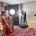 Neviđeni skandal na izboru za Mis: Direktor misicu nazvao glupačom, sve takmičarke ustale i napustile salu (Video)