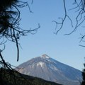 Na ostrvu Tenerife registrovana neobična aktivnost vulkana Teide