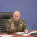 Izvori bliski Kremlju tvrde da Putin ne odustaje od nastavka rata u Ukrajini i da će ga pojačati
