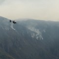 Treći dan borbe sa požarom na Suvoj planini: Vatra i dalje gori na nepristupačnom terenu