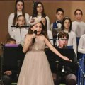 Pevajući „Hanin tango“ Hana Švan postala laureat Festivala dečije pesme u Novom Sadu Novi Sad - Hana Švan