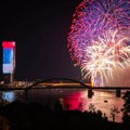 Veličanstven vatromet u Beogradu! Slavlje povodom završnice Svesrpskog sabora
