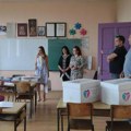 Laptopovi za učenike seoskih škola: Vredna donacija beogradske fondacije opštini Aleksandrovac
