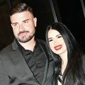 "Mogu otac da ti budem" MC: Stojan nakon raskida potkačio Zoranu Mićanović, komentari pljušte: "Kad sam voleo do bola, ti…