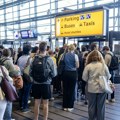 Novi problem sa vozovima ka i sa aerodroma Šipol, danas ne radi signalizacija