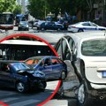 Језиве слике са места где је возач покосио пешаке, једна девојка завршила под колима: Побегао пешке са места несреће, одећа и…
