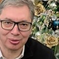 Od zdravlja do mira Vučić otkrio šta su mu saradnici poželeli za Novu godinu, posle jedne želje lupio se po glavi (video)