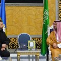 Zelenski stigao u Saudijsku Arabiju: Poznato šta Ukrajina nudi Arapima i šta želi zauzvrat (video)