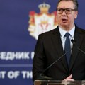 Vučić razgovarao sa Peterom Mađarom, pozvao ga da poseti Srbiju