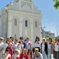 Smederevski pop hor: Radost nije samo u pesmi već u ljubavi koju delimo