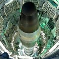 NATO će održati nuklearnu vežbu, Rusija najavila povlačenje iz sporazuma o nuklearnim probama